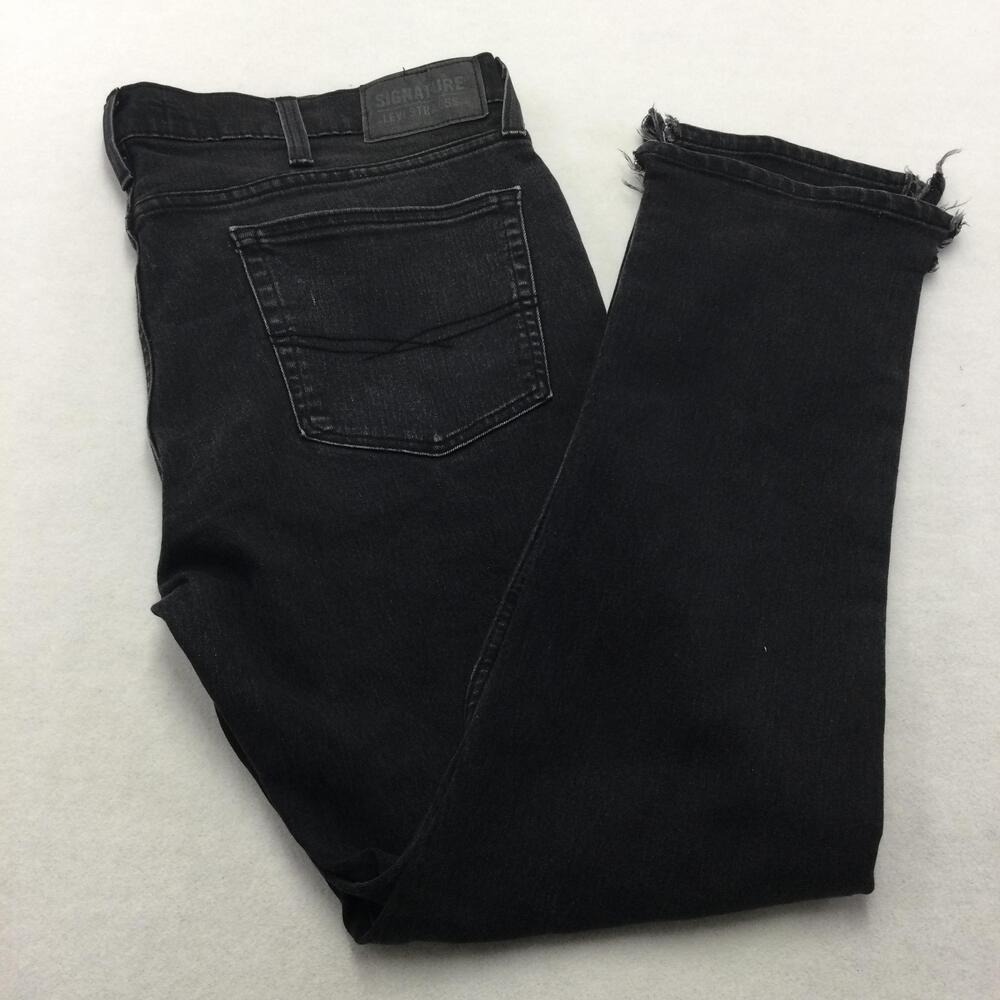Signature By Levi Strauss Jeans Mens 38x30 Black Slim Straight Denim Distressed